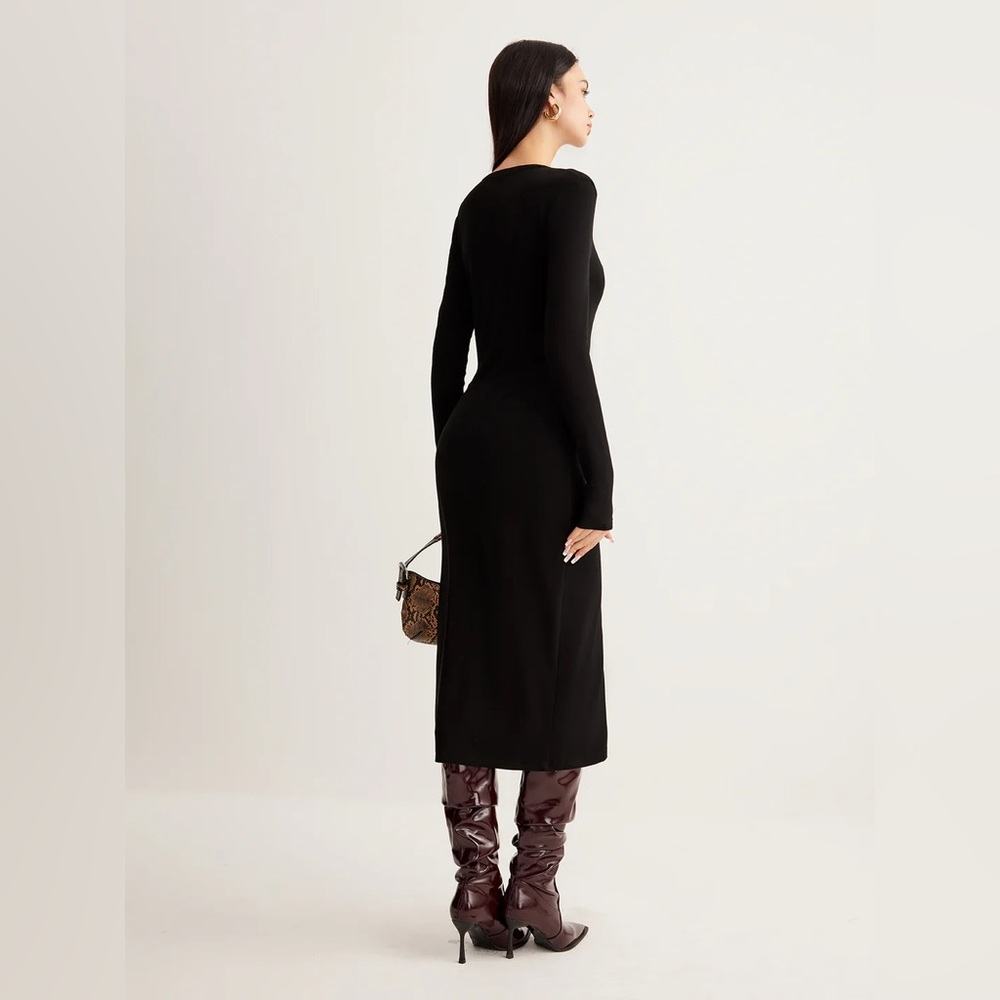 V-Neck Button Slim Long Dress - Picture 7 of 12